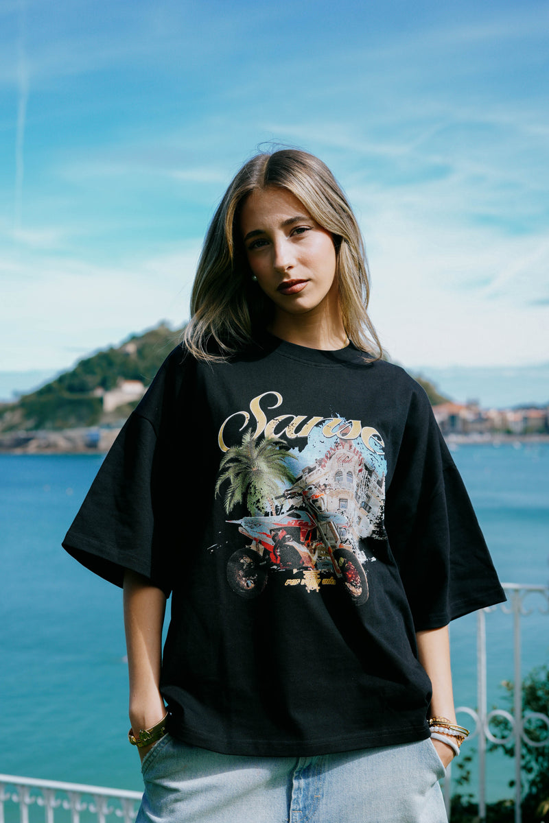 Sanse T-shirt - Black (Cropped Fit)